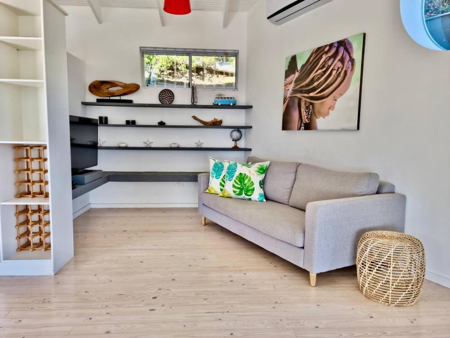 Cosy Beach Bungalow On Clifton