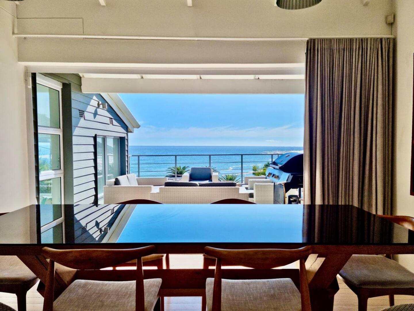 Cosy Beach Bungalow On Clifton *